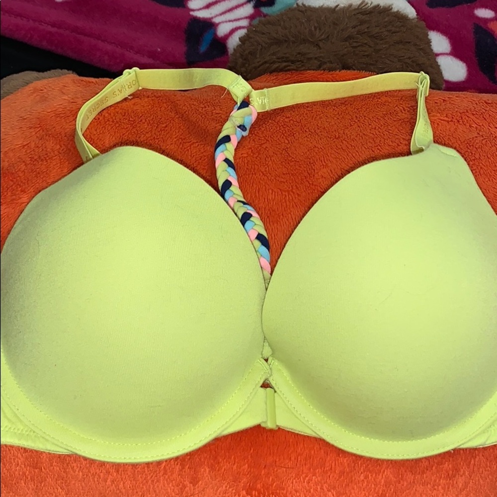 Victoria’s Secret push up bra